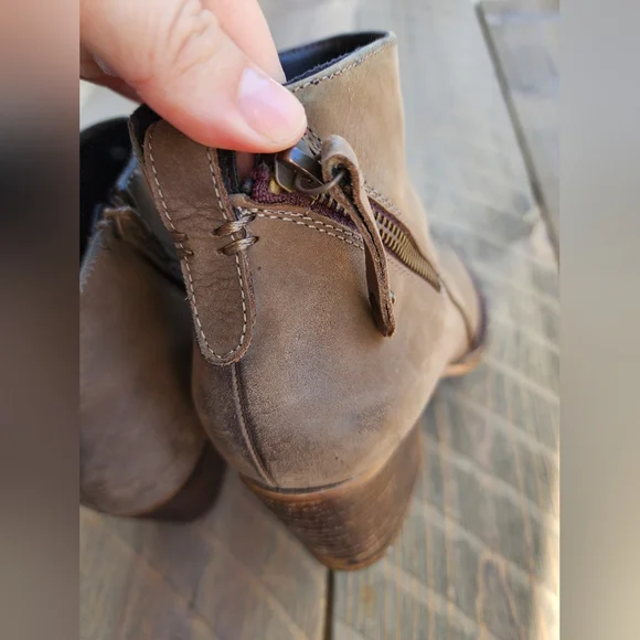 Blondo Waterproof Nivado Tan Ankle Boots Leather Upper - Picture 8 of 15